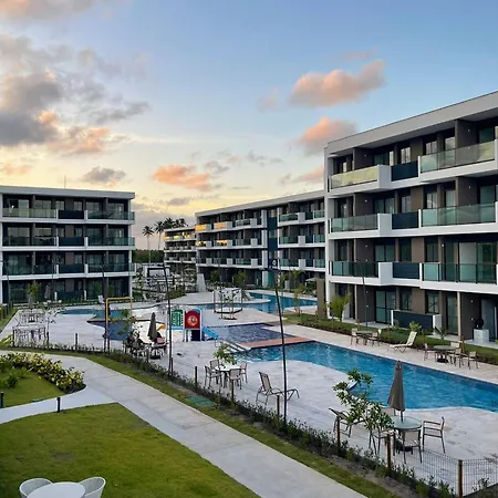 Makia Beach Experience Exclusive-3